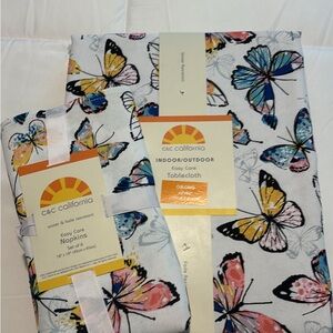 Butterfly Tablecloth and Matching Napkins